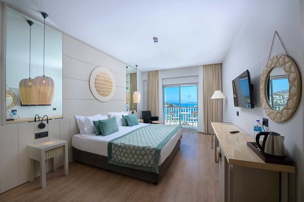 Ana Bina Deluxe Deniz Manzaralı Oda